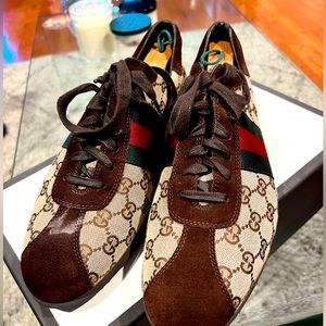 Gucci shoes 9.5